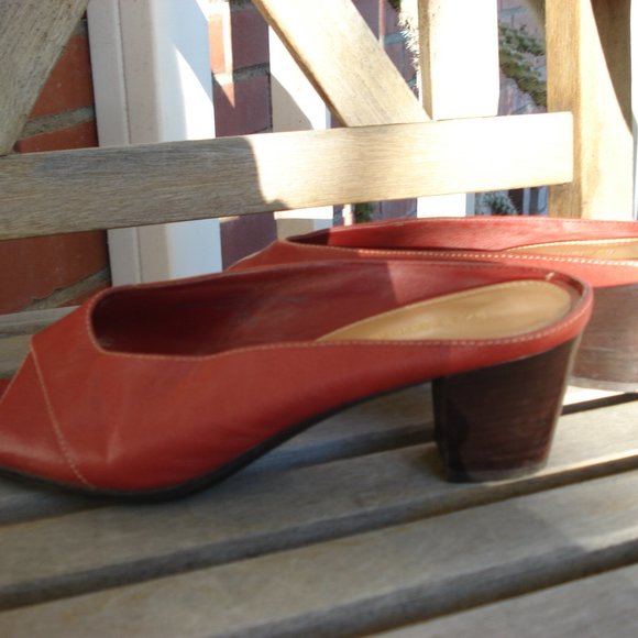 LIZ CLAIBORNE LADY SANDALS LEATHER SZ. 10 WITH BOX - Picture 2 of 12